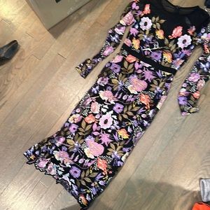 Karen millen embroidered dress size 4